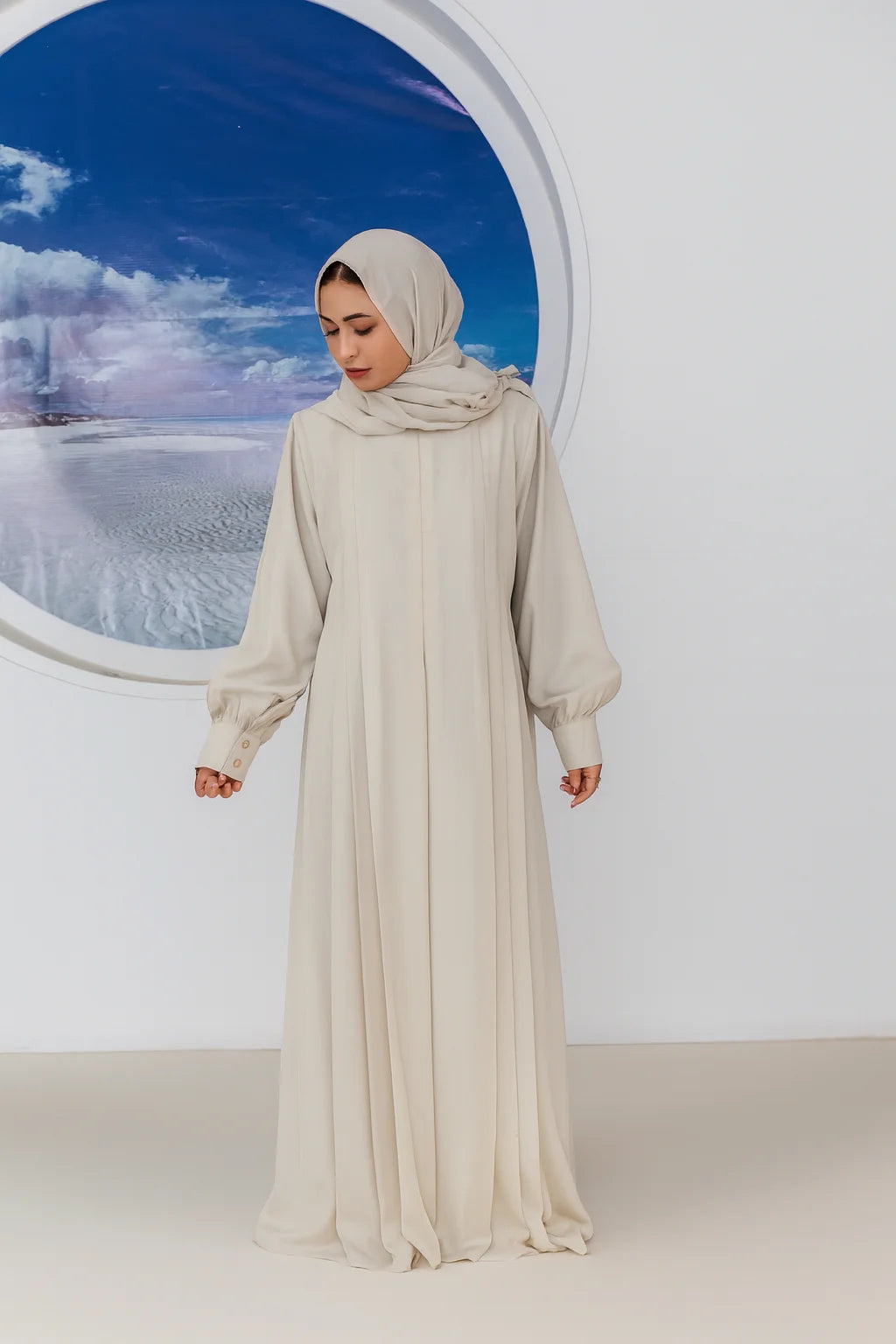 Fone Taira Abaya