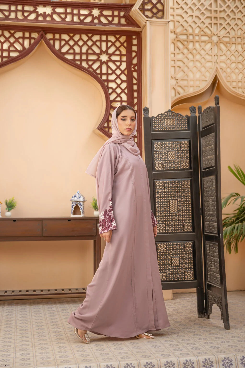 Lavender Grace Abaya